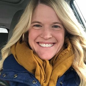 Meet your Posher, Lyndsy